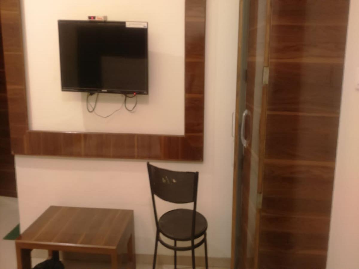 שירדי Hotel Shri Krishna מראה חיצוני תמונה