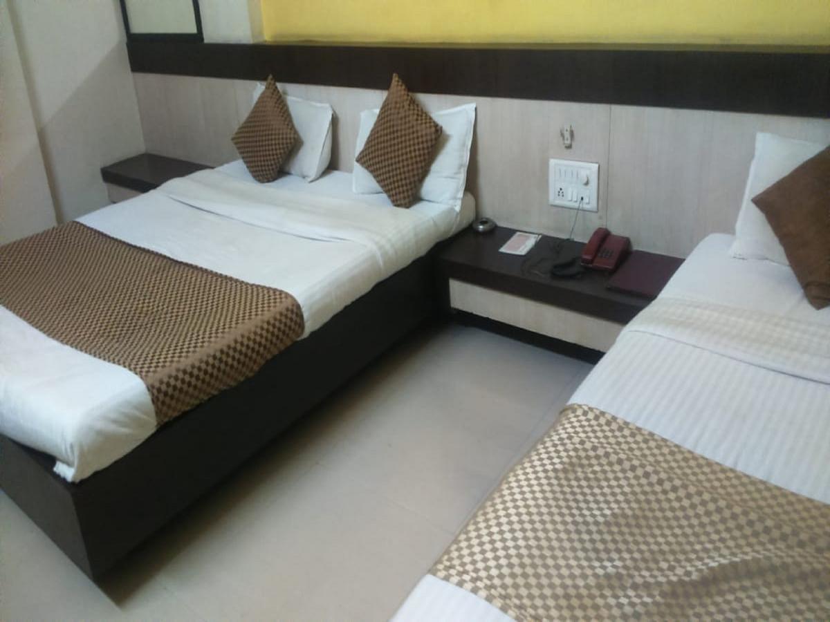 שירדי Hotel Shri Krishna מראה חיצוני תמונה